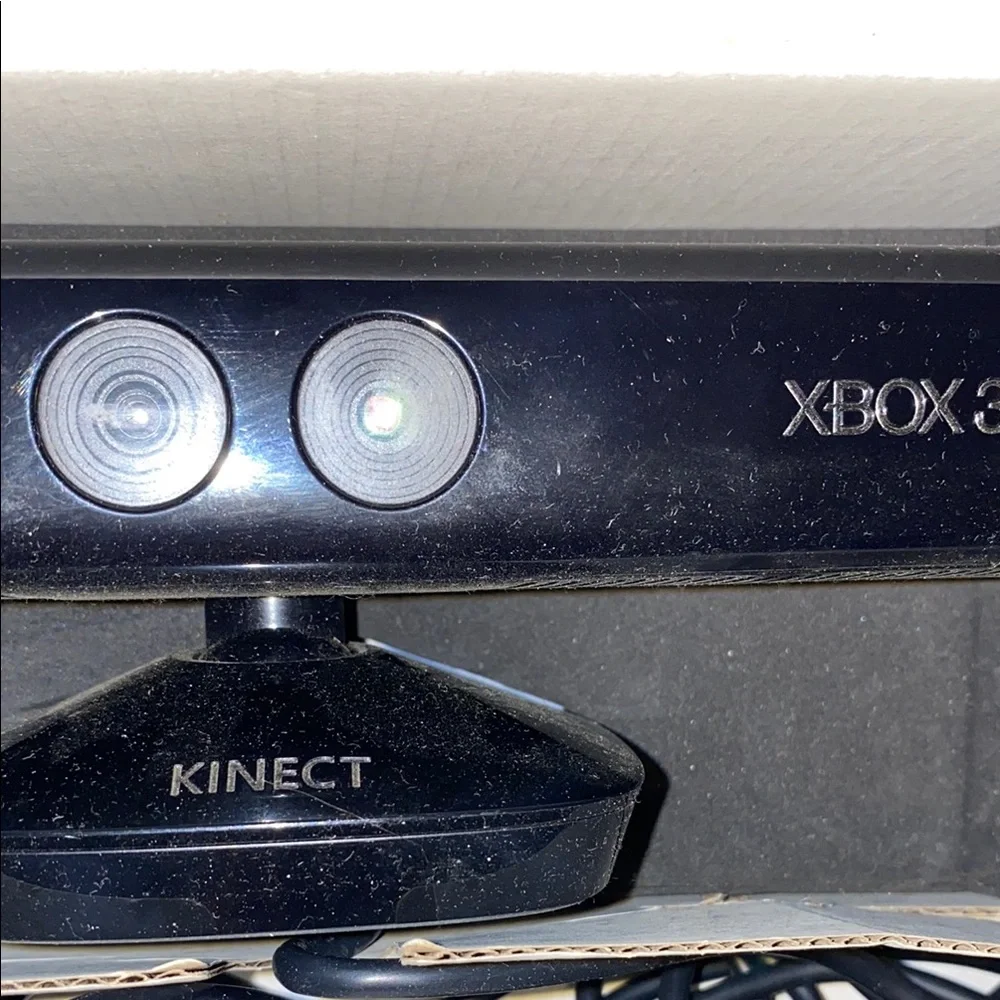 Xbox 360 Kinect Sensor